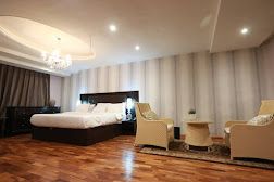 Tivoli Garden Hotel
