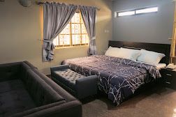 Vintgae Hotel Suites