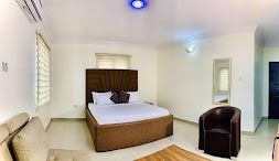 Vintgae Hotel Suites