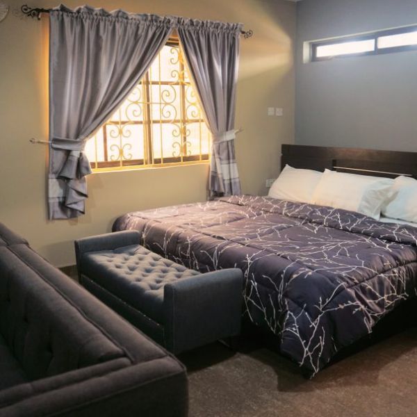 Vintage Hotel Suites