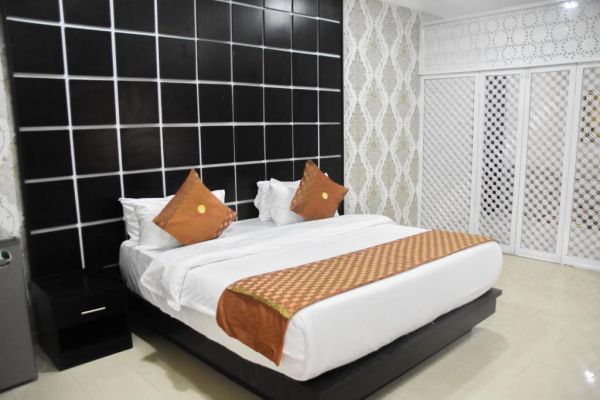 Galphin-executive-suite