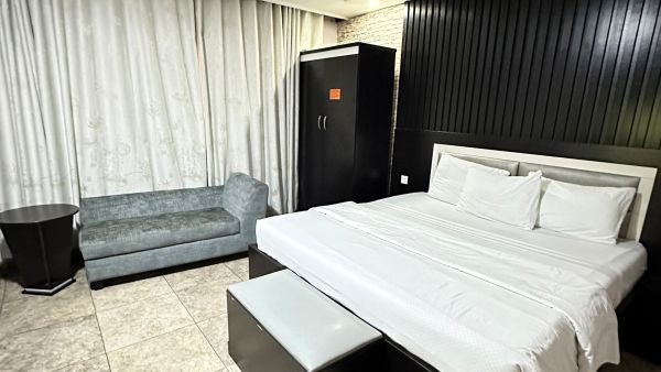 Msqaure Hotel Ikeja