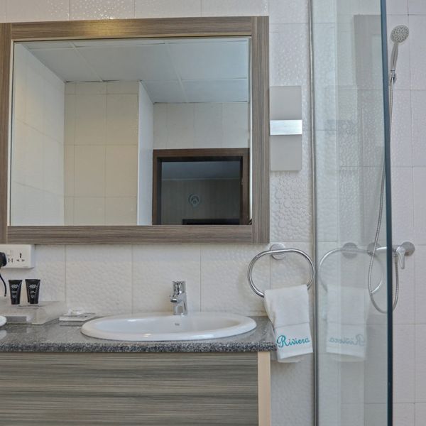 Riviera Suite