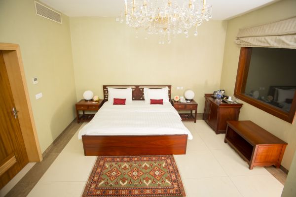 Lagos Oriental Hotel