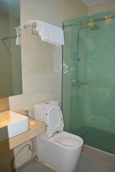 Hohttps://www.adura.africa/medias/room/medium/921/ambassador-suite2.jpgtels in lagos 