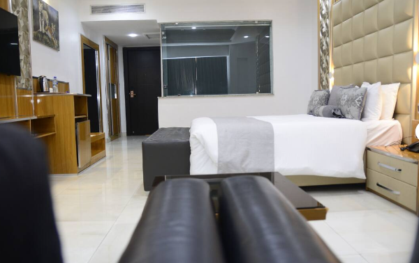 hotels in lagos