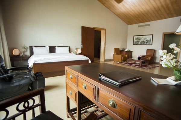 Lagos Oriental Hotel