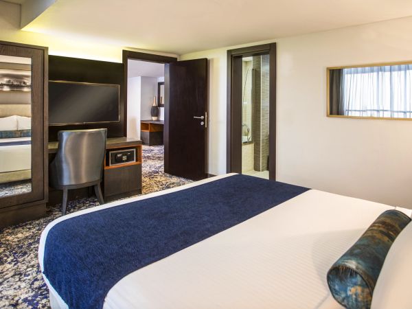 Movenpick Hotel Ikoyi